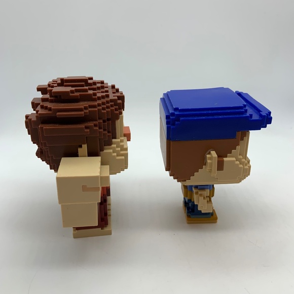 Funko Disney Wreck-It Ralph and Fix it Felix Summer Convention Figures Set of 2 - Picture 4 of 14